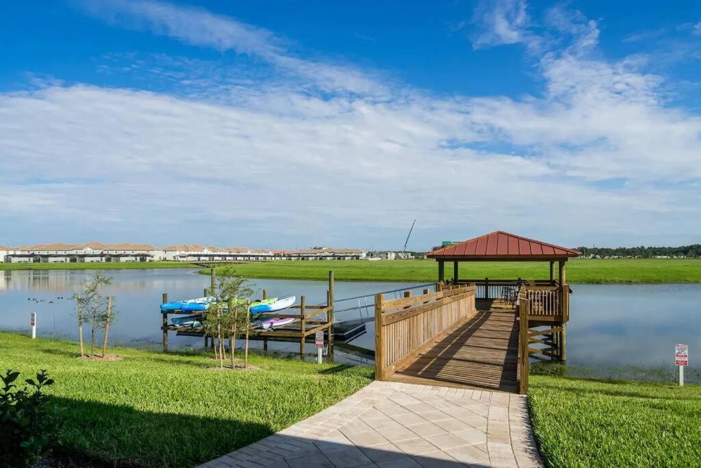 Newly Listed Townhouse Storey Lake, Free Waterpark Kissimmee Buitenkant foto