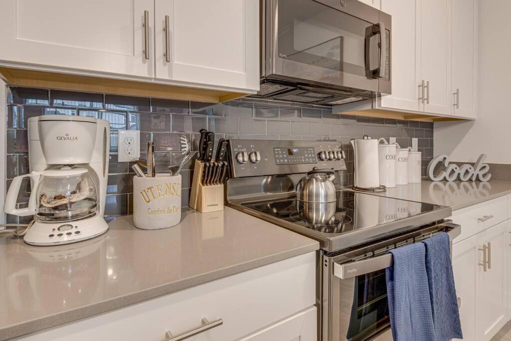Newly Listed Townhouse Storey Lake, Free Waterpark Kissimmee Buitenkant foto