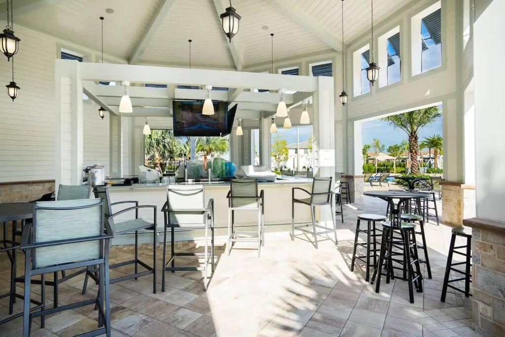 Newly Listed Townhouse Storey Lake, Free Waterpark Kissimmee Buitenkant foto
